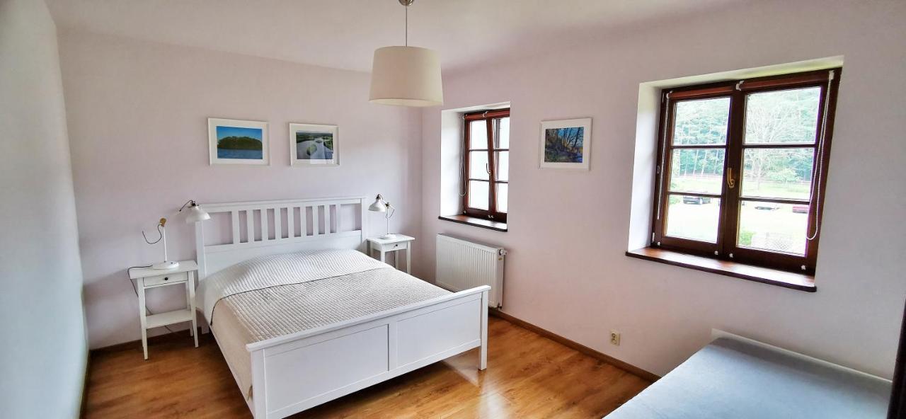 Gospodarstwo Nad Jeziorem Zalom (Czlopa) Exterior foto