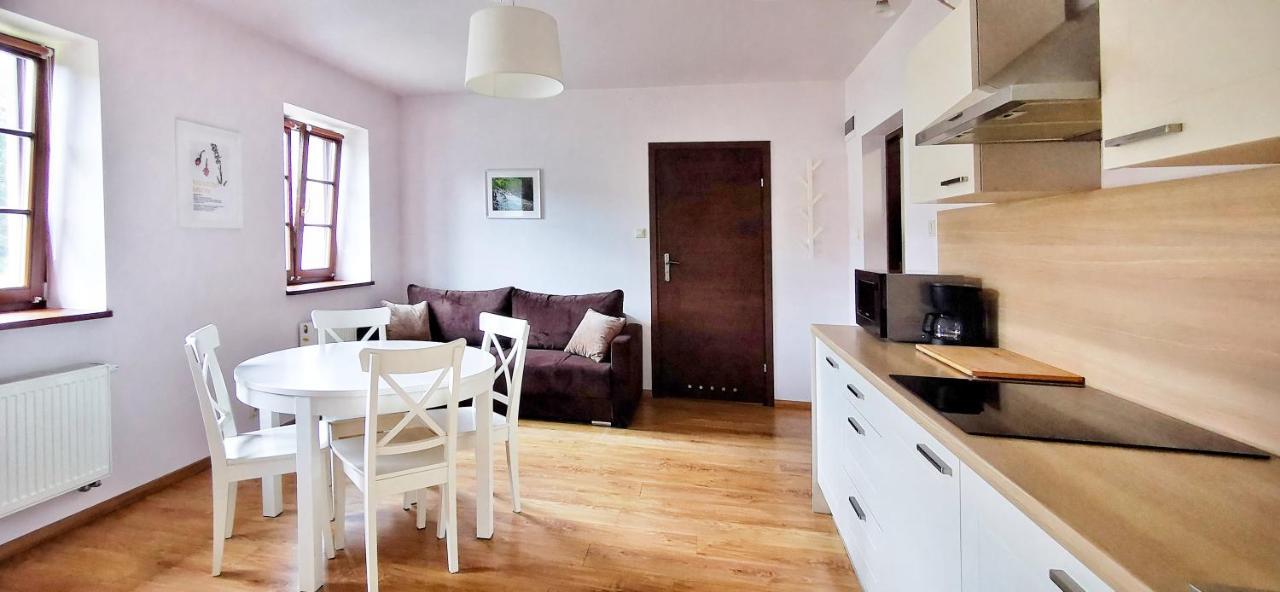 Gospodarstwo Nad Jeziorem Zalom (Czlopa) Exterior foto