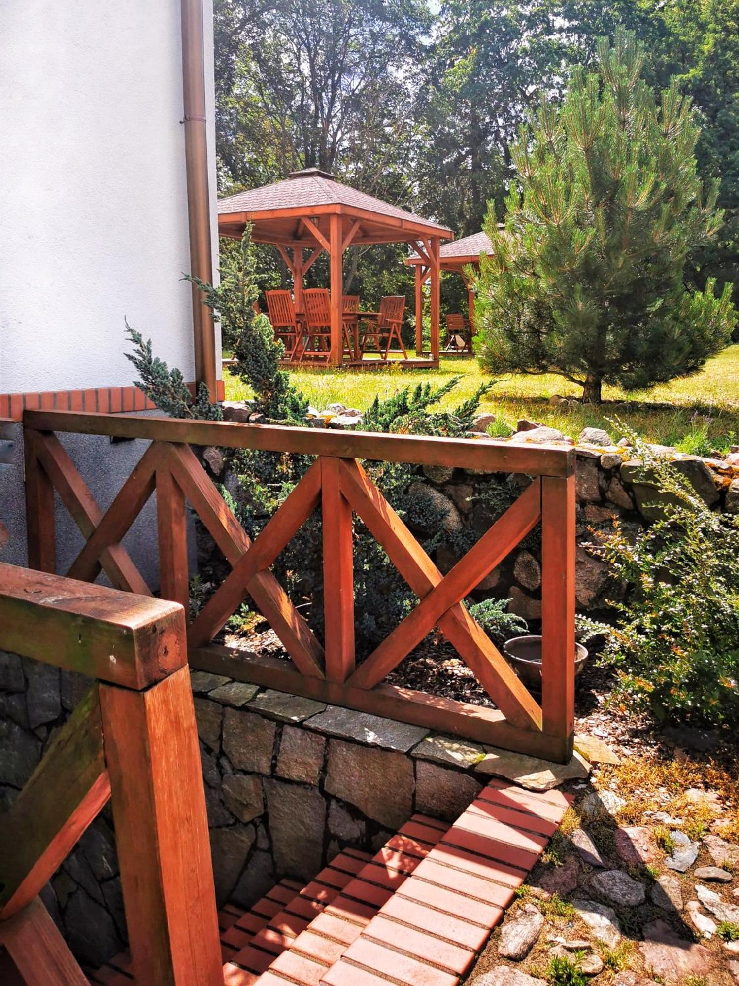 Gospodarstwo Nad Jeziorem Zalom (Czlopa) Exterior foto